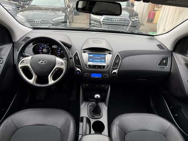 Hyundai IX35 2.0i-163к.с.* 4x4* С ПЪЛНА СЕРВИЗНА ИСТОРИЯ - автомобили, коли, обяви за нови и употребявани 9