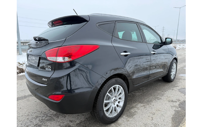 Hyundai IX35 2.0 CRDi / 4WD / 4X4 / KOJA / PODGREV / PARKTRONIC - автомобили, коли, обяви за нови и употребявани 6