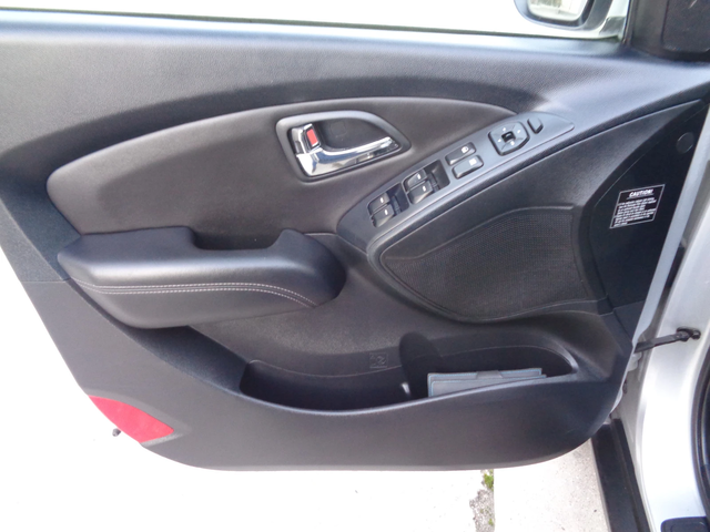 Hyundai IX35 1.7CRDI-KOJA-BARTER-LIZING - автомобили, коли, обяви за нови и употребявани 14