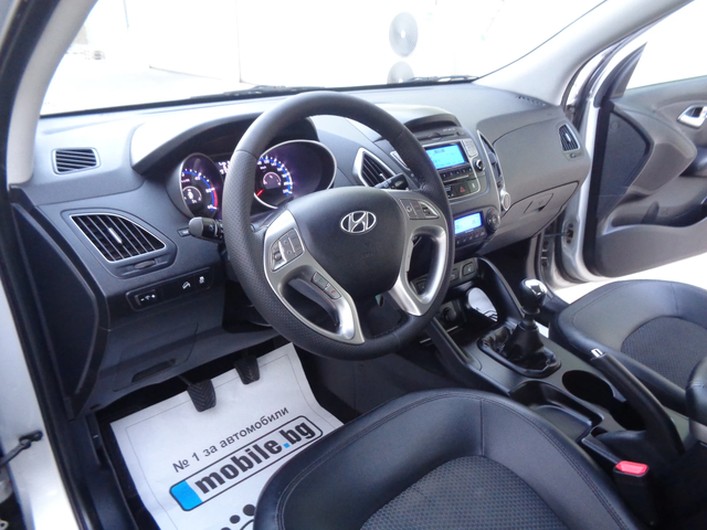 Hyundai IX35 1.7CRDI-KOJA-BARTER-LIZING - автомобили, коли, обяви за нови и употребявани 9