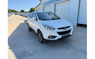 Hyundai IX35 1.7crdi 117k.c* Nova* UNIKAT* - автомобили, коли, обяви за нови и употребявани 10