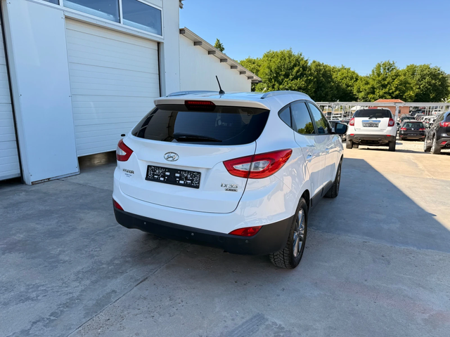 Hyundai IX35 1.7crdi 117k.c* Nova* UNIKAT* - автомобили, коли, обяви за нови и употребявани 13