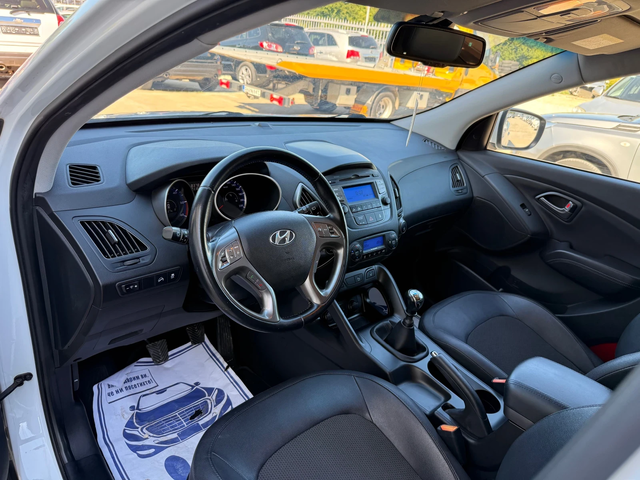 Hyundai IX35 1.7crdi 117k.c* Nova* UNIKAT* - автомобили, коли, обяви за нови и употребявани 6