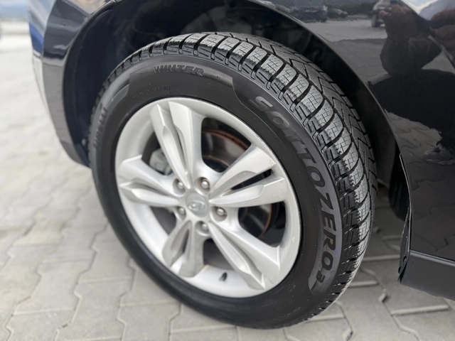 Hyundai IX35 2.0crdi 136 ks Собствен лизинг !!! - автомобили, коли, обяви за нови и употребявани 8