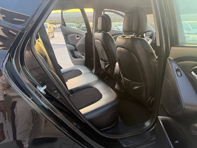 Hyundai IX35 1.7 crdi 116 ks Собствен лизинг - автомобили, коли, обяви за нови и употребявани 15