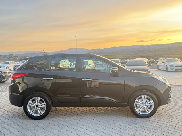 Hyundai IX35 1.7 crdi 116 ks Собствен лизинг - автомобили, коли, обяви за нови и употребявани 3