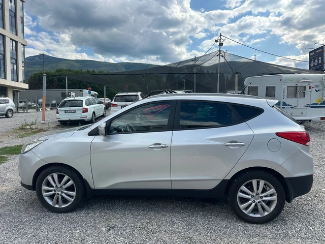 Hyundai IX35 АВТОМАТИК 4х4 - автомобили, коли, обяви за нови и употребявани 5