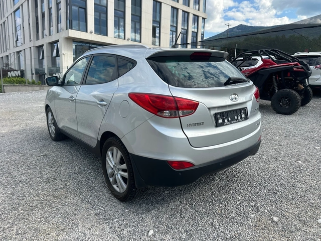 Hyundai IX35 АВТОМАТИК 4х4 - автомобили, коли, обяви за нови и употребявани 6