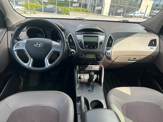 Hyundai IX35 АВТОМАТИК 4х4 - автомобили, коли, обяви за нови и употребявани 9