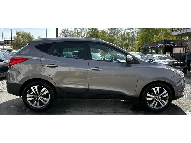 Hyundai IX35 2.0CRDI 184HP 4WD PANO CAMERA ПОДГРЕВ - автомобили, коли, обяви за нови и употребявани 3