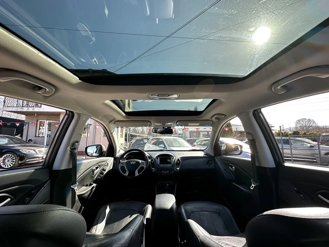 Hyundai IX35 2.0CRDI 184HP 4WD PANO CAMERA ПОДГРЕВ - автомобили, коли, обяви за нови и употребявани 9