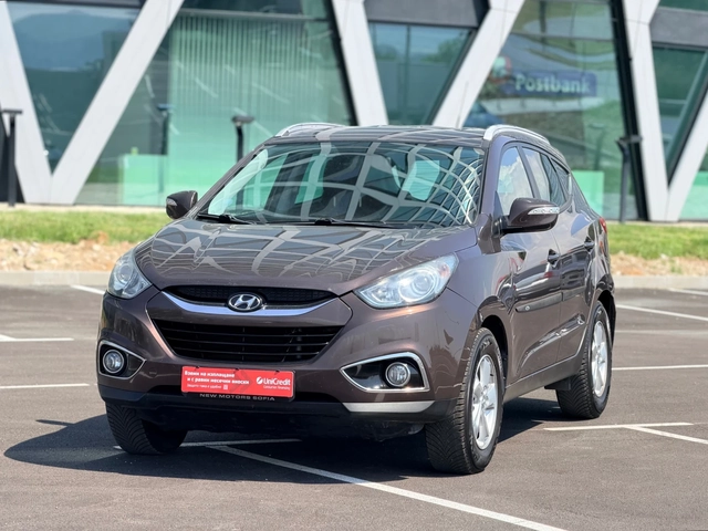 Hyundai IX35 2.0CRDI Лизинг през Уникредит по 157 евро - автомобили, коли, обяви за нови и употребявани 0