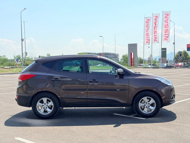 Hyundai IX35 2.0CRDI Лизинг през Уникредит по 157 евро - автомобили, коли, обяви за нови и употребявани 4