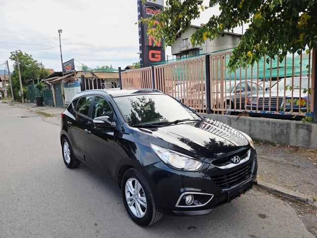 Hyundai IX35 2, 000CRDI/4x4/EURO5B - автомобили, коли, обяви за нови и употребявани 1