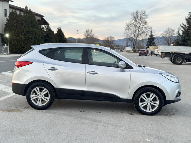 Hyundai IX35 cdti - автомобили, коли, обяви за нови и употребявани 3