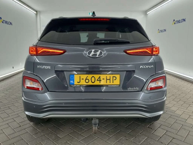 Hyundai Kona Premium 64 kWh FACELIFT* * * SOH98% - автомобили, коли, обяви за нови и употребявани 14