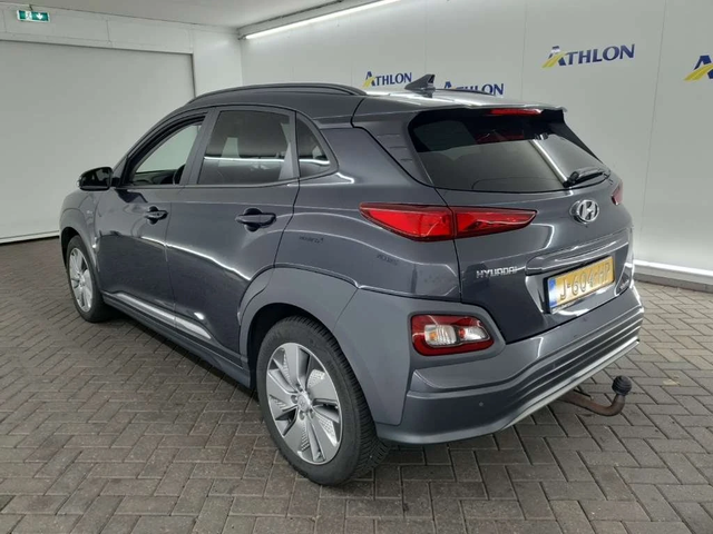 Hyundai Kona Premium 64 kWh FACELIFT* * * SOH98% - автомобили, коли, обяви за нови и употребявани 3
