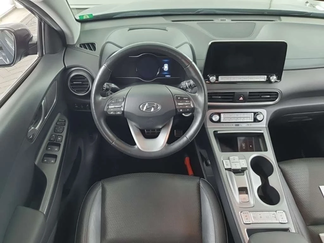 Hyundai Kona Premium 64 kWh FACELIFT* * * SOH98% - автомобили, коли, обяви за нови и употребявани 5