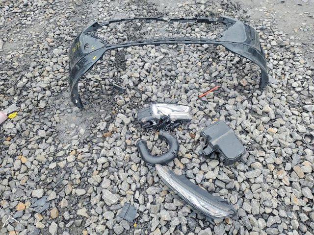 Hyundai Kona 2.0L 4 All Wheel Drive - автомобили, коли, обяви за нови и употребявани 13