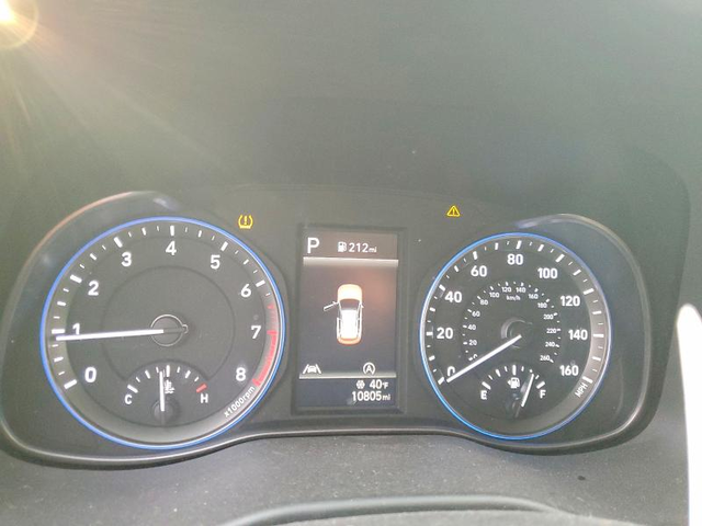 Hyundai Kona 2.0L 4 Front-wheel Drive - автомобили, коли, обяви за нови и употребявани 8