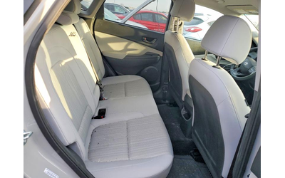 Hyundai Kona 2.0L 4 Front-wheel Drive - автомобили, коли, обяви за нови и употребявани 9