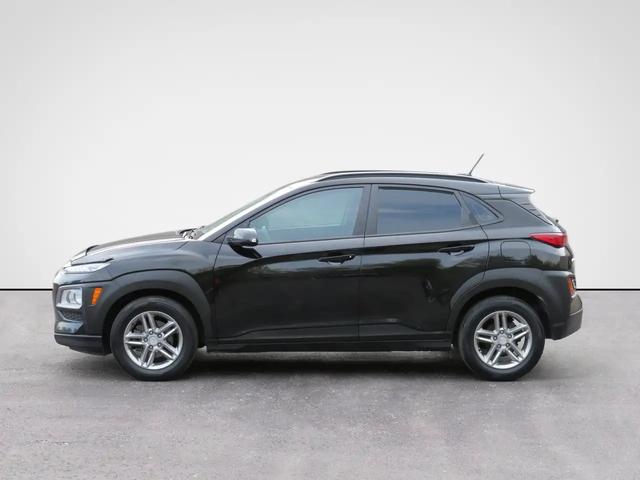 Hyundai Kona 2.0L Essential w/ CarPlay B.Camera BLND Spots NO A Front Wheel Drive - автомобили, коли, обяви за нови и употребявани 10