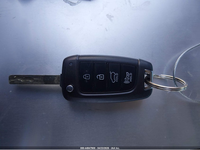Hyundai Kona 2.0L I-4 DOHC, VVT, 147HP All Wheel Drive - автомобили, коли, обяви за нови и употребявани 10