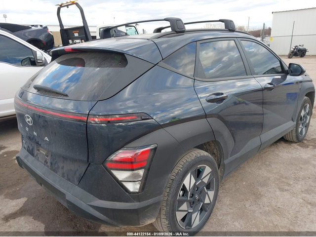 HYUNDAI Kona 2.0L I-4 DOHC, VVT, 147HP Front Wheel Drive - автомобили, коли, обяви за нови и употребявани 3
