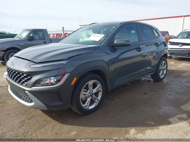 Hyundai Kona 2.0L I-4 DOHC, VVT, 147HP Front Wheel Drive - автомобили, коли, обяви за нови и употребявани 1