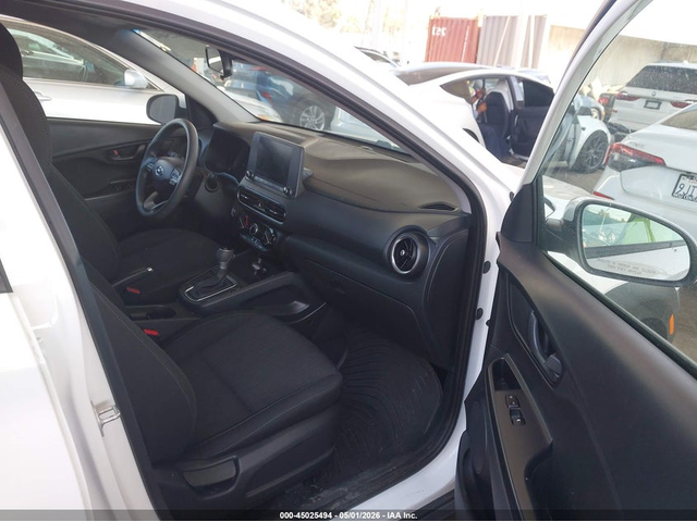 Hyundai Kona 2.0L I-4 DOHC, VVT, 147HP Front Wheel Drive - автомобили, коли, обяви за нови и употребявани 4