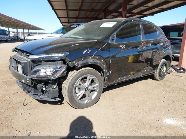 Hyundai Kona 2.0L I-4 DOHC, VVT, 147HP Front Wheel Drive - автомобили, коли, обяви за нови и употребявани 1