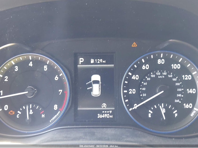 Hyundai Kona 2.0L I-4 DOHC, VVT, 147HP Front Wheel Drive - автомобили, коли, обяви за нови и употребявани 6