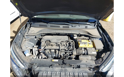 Hyundai Kona 2.0L I-4 DOHC, VVT, 147HP Front Wheel Drive - автомобили, коли, обяви за нови и употребявани 9