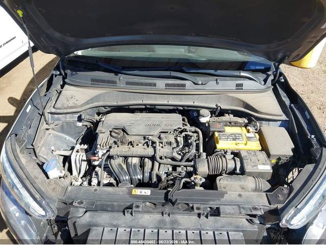 Hyundai Kona 2.0L I-4 DOHC, VVT, 147HP Front Wheel Drive - автомобили, коли, обяви за нови и употребявани 9