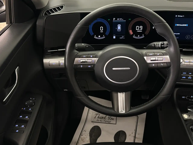 Hyundai Kona 2.0l Preferred - TREND/AWD/LEATHER/ROOF! All Wheel Drive - автомобили, коли, обяви за нови и употребявани 10