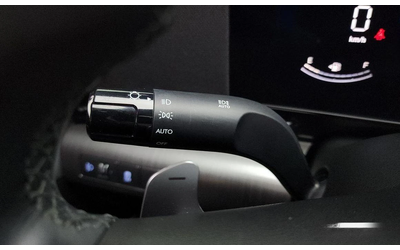 Hyundai Kona Gasoline 1.6 Turbo 2WD Premium - автомобили, коли, обяви за нови и употребявани 13