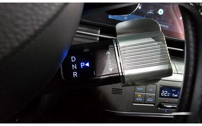 Hyundai Kona Gasoline 1.6 Turbo 2WD Modern Plus - автомобили, коли, обяви за нови и употребявани 8