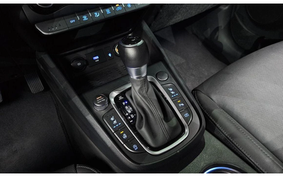 Hyundai Kona Gasoline 1.6 Turbo 2WD Inspiration - автомобили, коли, обяви за нови и употребявани 8