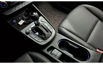 Hyundai Kona Gasoline 1.6 Turbo 2WD Inspiration - автомобили, коли, обяви за нови и употребявани 8