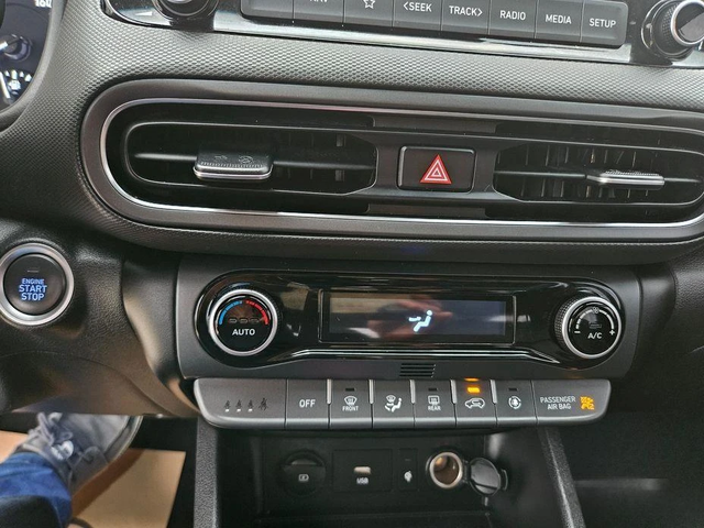 Hyundai Kona Gasoline 2.0 2WD Inspiration - автомобили, коли, обяви за нови и употребявани 12