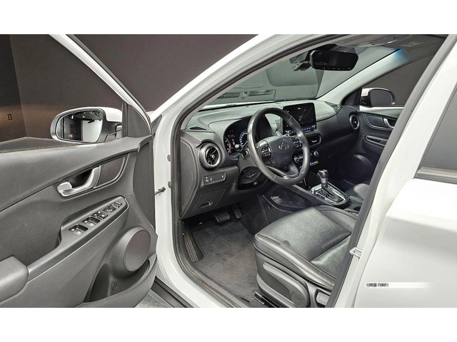 Hyundai Kona Gasoline 1.6 Turbo 2WD Smart - автомобили, коли, обяви за нови и употребявани 10