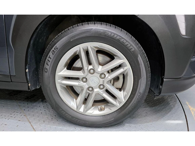 Hyundai Kona - автомобили, коли, обяви за нови и употребявани 4