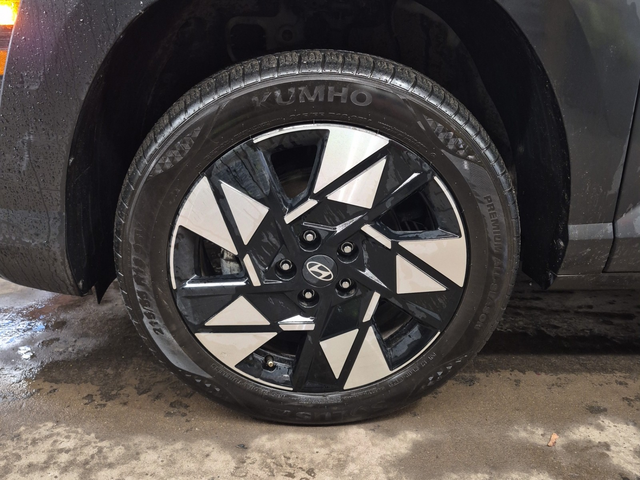 Hyundai Kona 2L 4cyl AWD - автомобили, коли, обяви за нови и употребявани 5