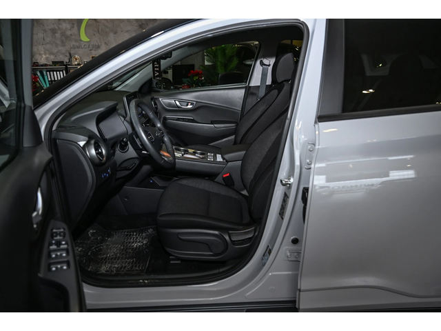 Hyundai Kona 64 Kw термопомпа ЛИЗИНГ БЕЗ ПЪРВОНАЧАЛНА ВНОСКА - автомобили, коли, обяви за нови и употребявани 8