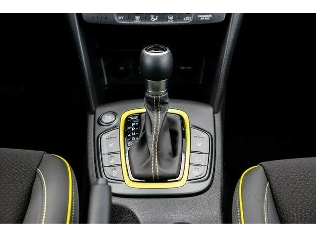 Hyundai Kona 1.6 CRDi DCT Style - автомобили, коли, обяви за нови и употребявани 11