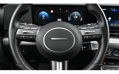 Hyundai Kona II Electric 65.4 kWh Intuitive - автомобили, коли, обяви за нови и употребявани 9