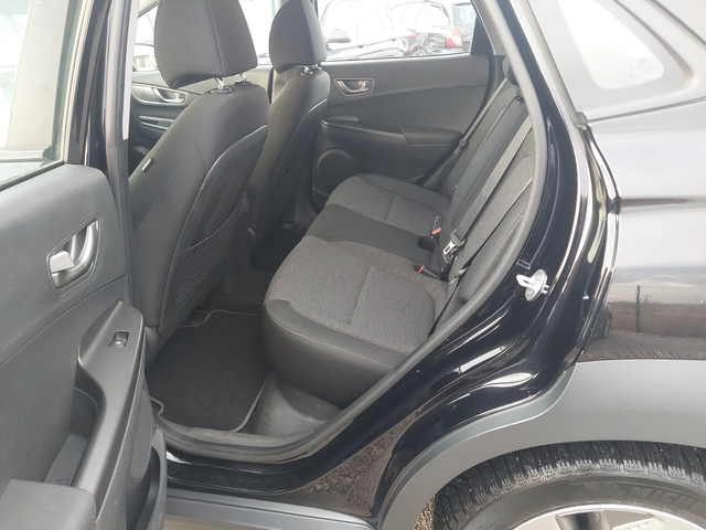 Hyundai Kona 64 kWh / Blue link / - автомобили, коли, обяви за нови и употребявани 8