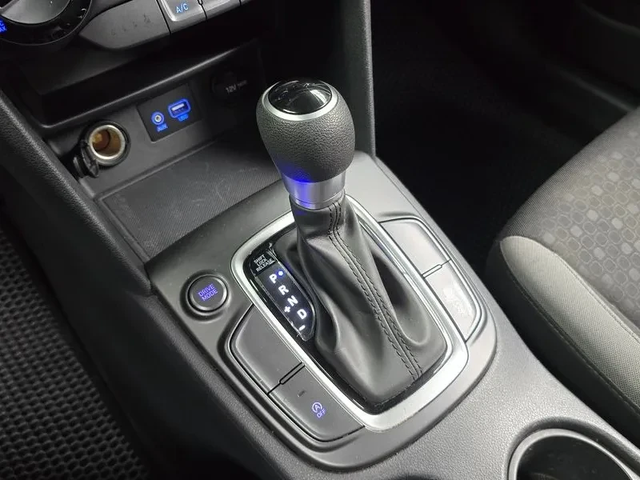 Hyundai Kona 1.6 2Wd Smart - автомобили, коли, обяви за нови и употребявани 8