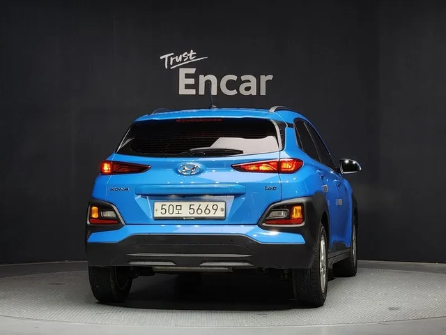 Hyundai Kona 1.6 2Wd Smart - автомобили, коли, обяви за нови и употребявани 3