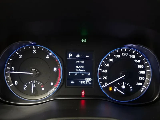 Hyundai Kona 1.6 2Wd Smart - автомобили, коли, обяви за нови и употребявани 7